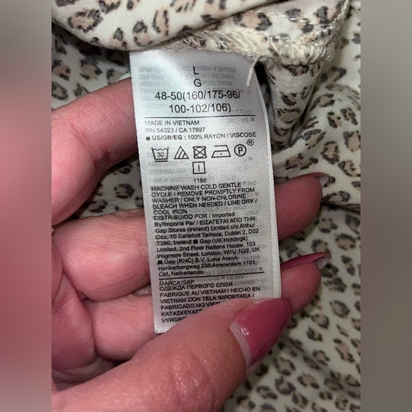 Gap Blouse Size Large - Picture 3 of 8